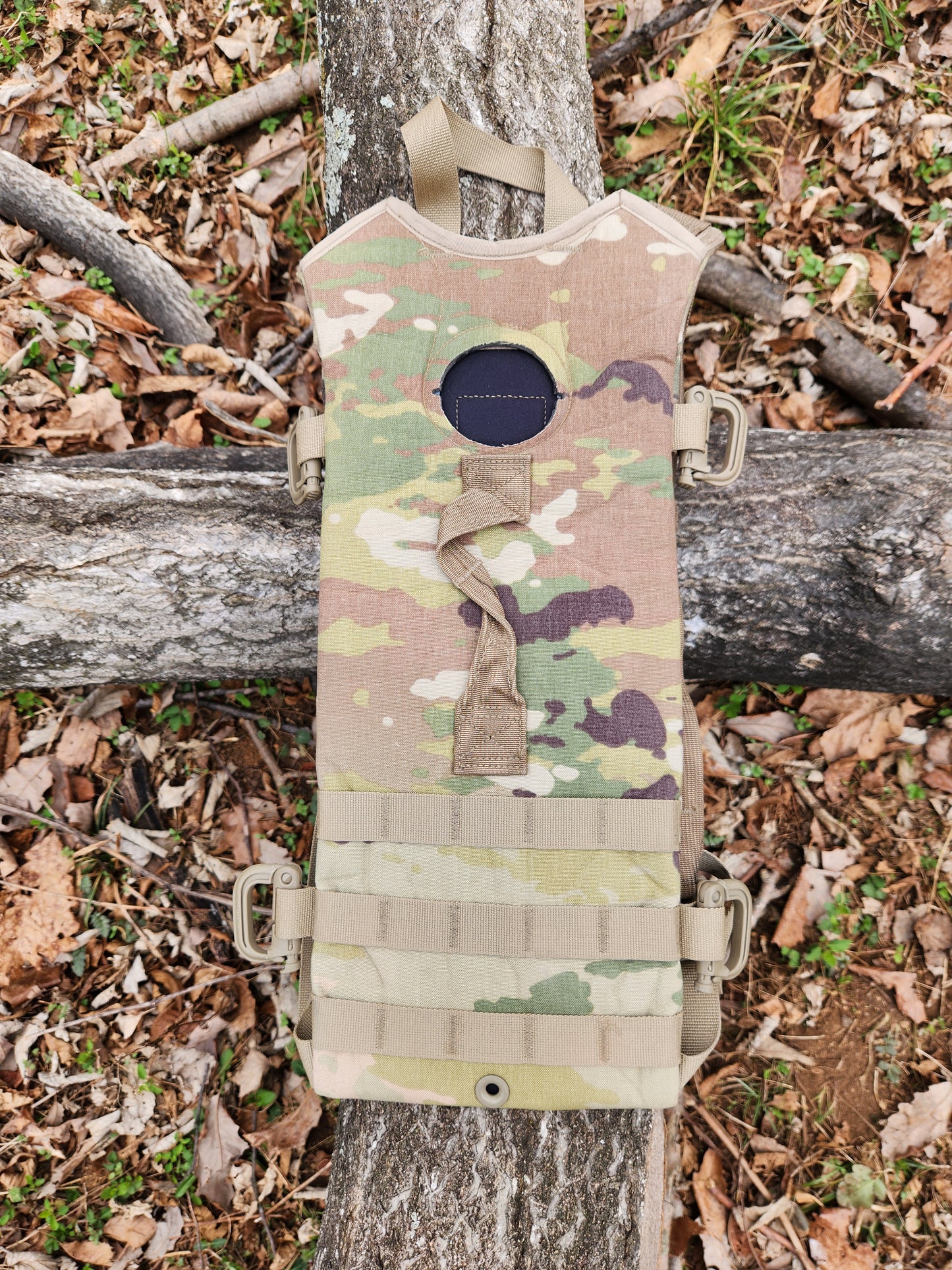 OCP Scorpion Hydration Carrier w/ New 3 Liter Bladder